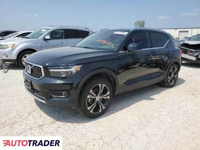 Volvo XC40 2.0 benzyna 2022r. (KANSAS CITY)