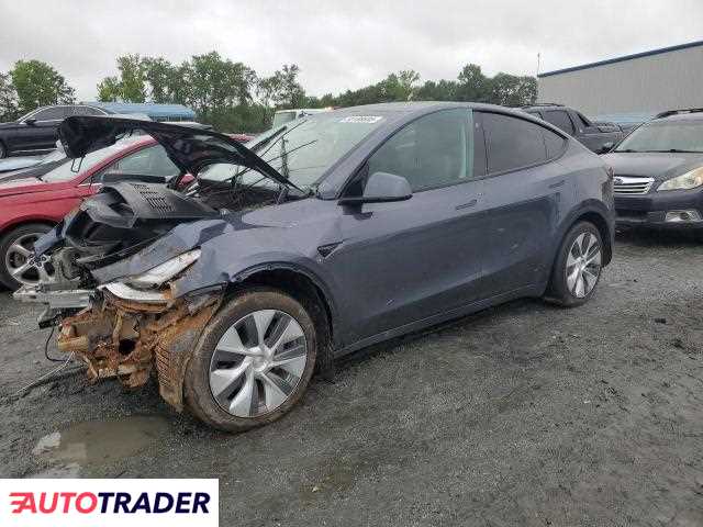 Tesla Model Y 2023 Tesla Model Y 2023