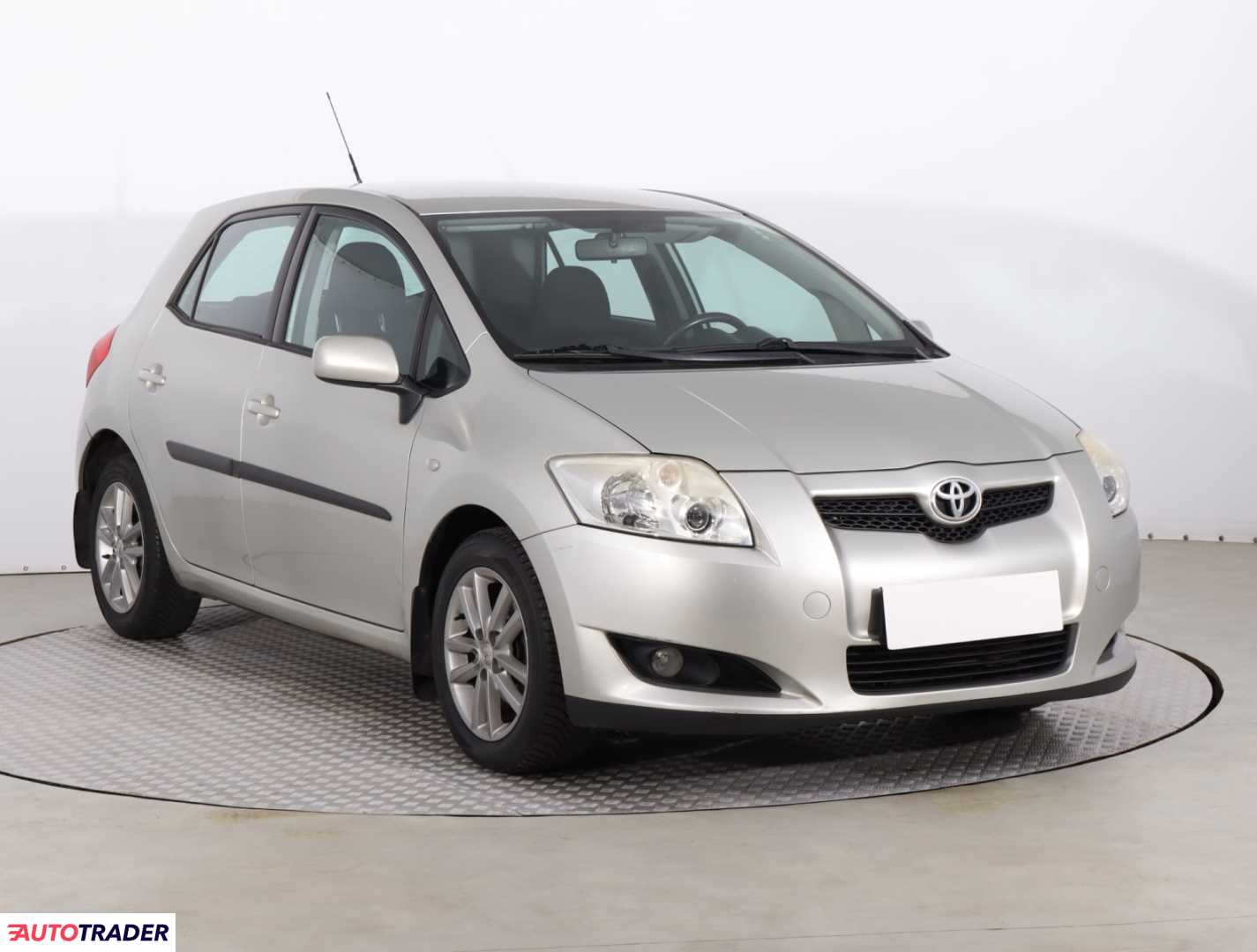 Toyota Auris 2009 1.4 88 KM Toyota Auris 2009 1.4 88 KM