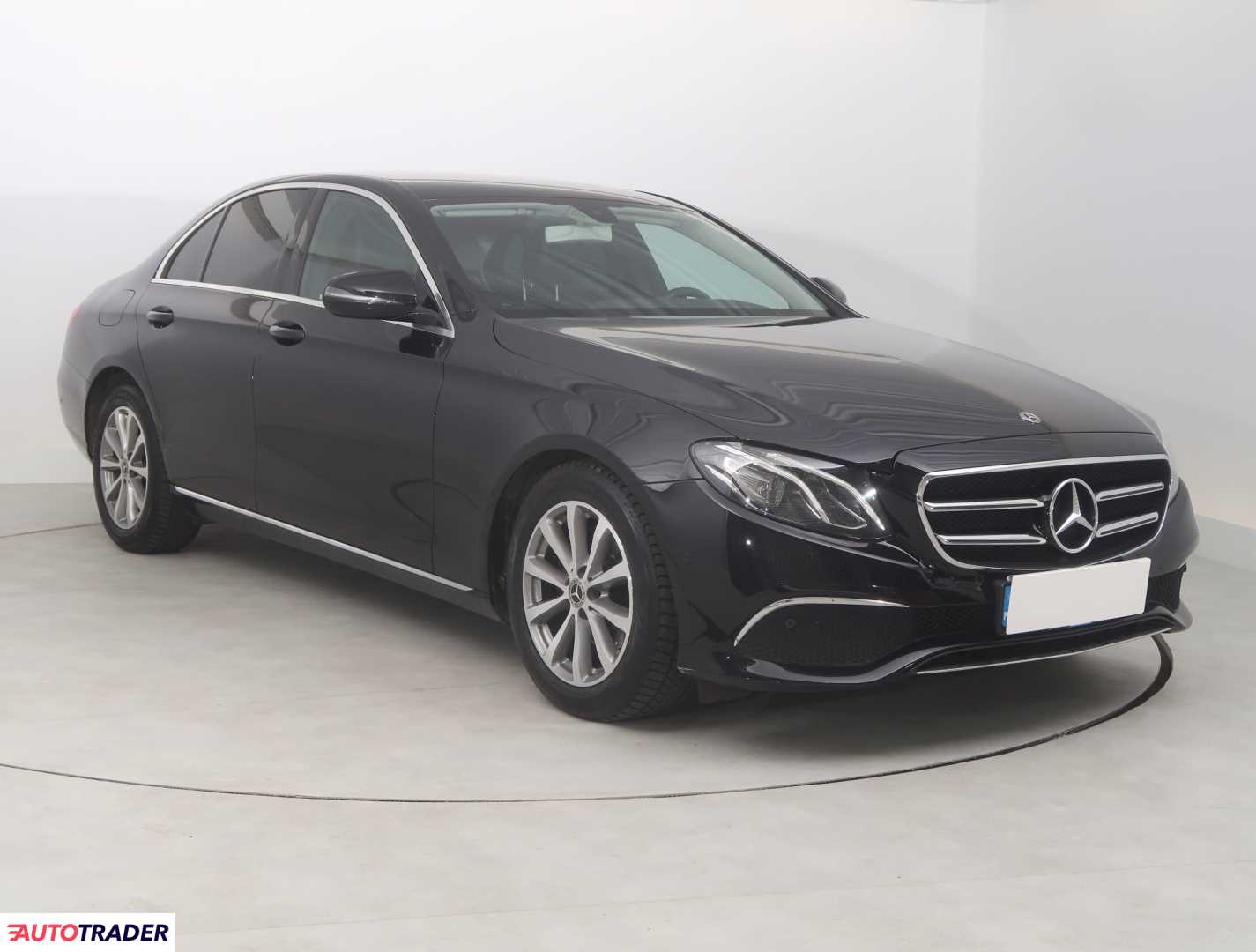 Mercedes E-klasa 2018 2.0 147 KM