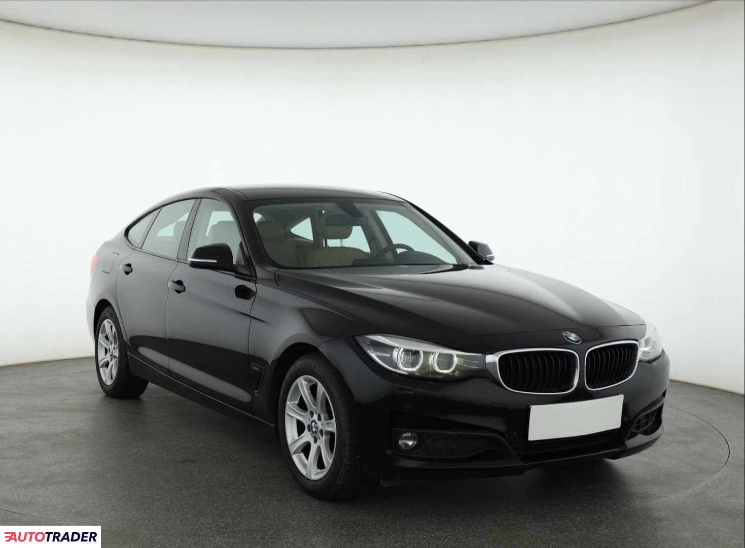 BMW 318 Gran Turismo 2019 2.0 147 KM