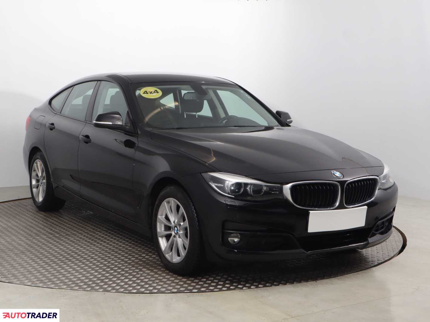 BMW 320 Gran Turismo 2018 2.0 187 KM