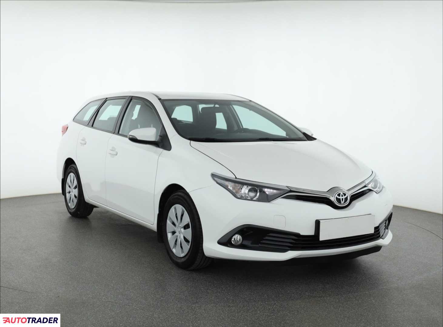 Toyota Auris 2018 1.3 97 KM