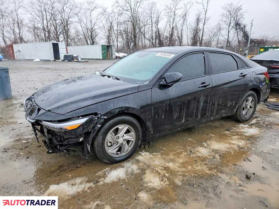 Hyundai Elantra 2025 2