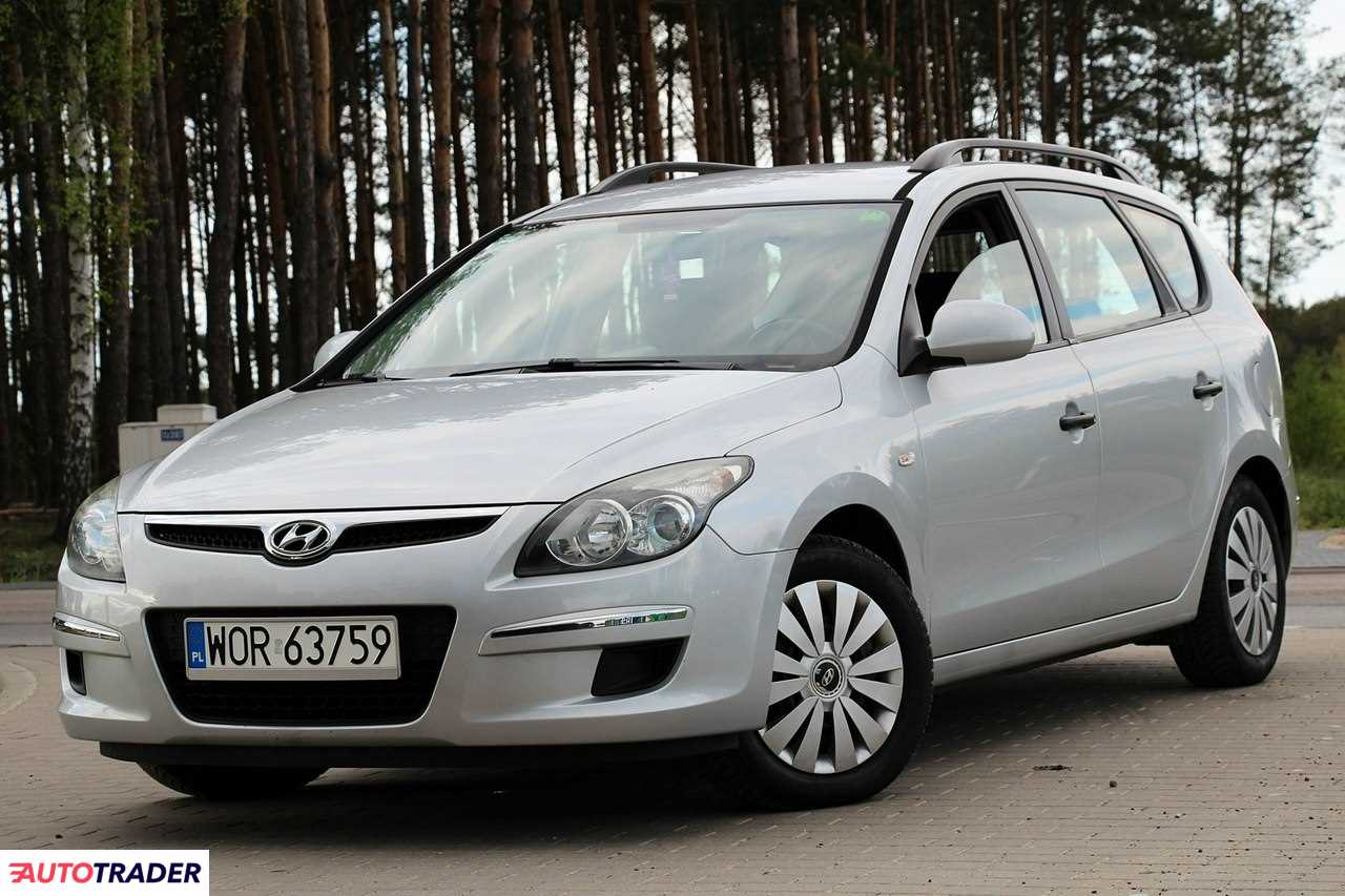 Hyundai i30 2009 1.6 126 KM