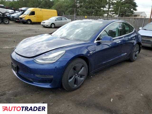 Tesla Model 3 2018