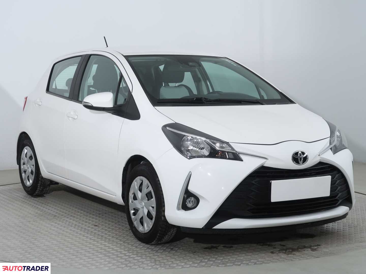Toyota Yaris 2020 1.5 109 KM Toyota Yaris 2020 1.5 109 KM
