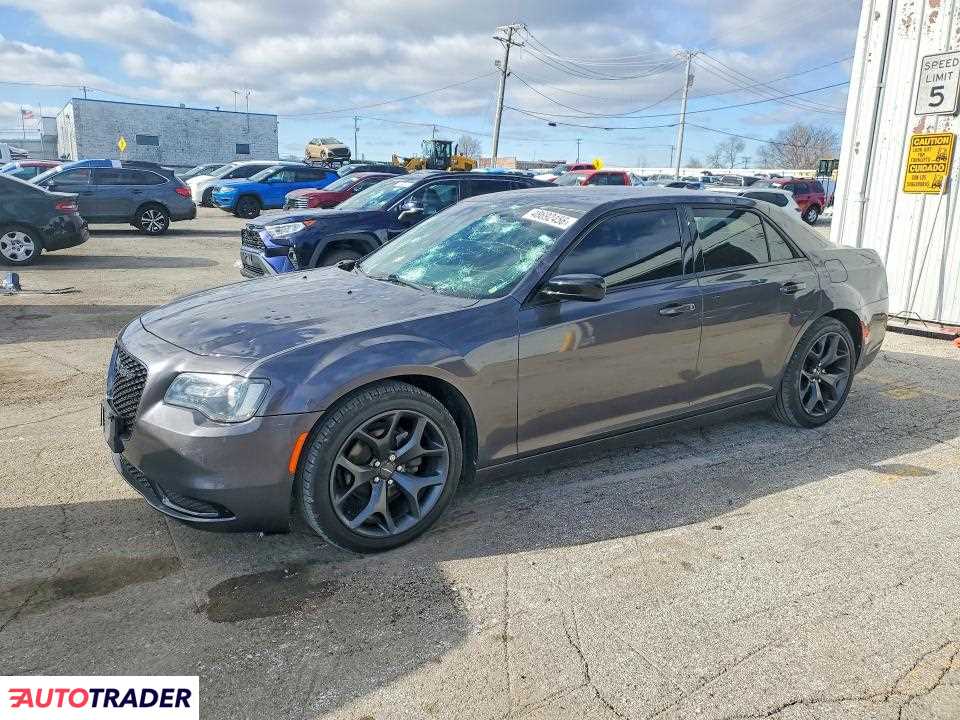 Chrysler 300C 2020 3