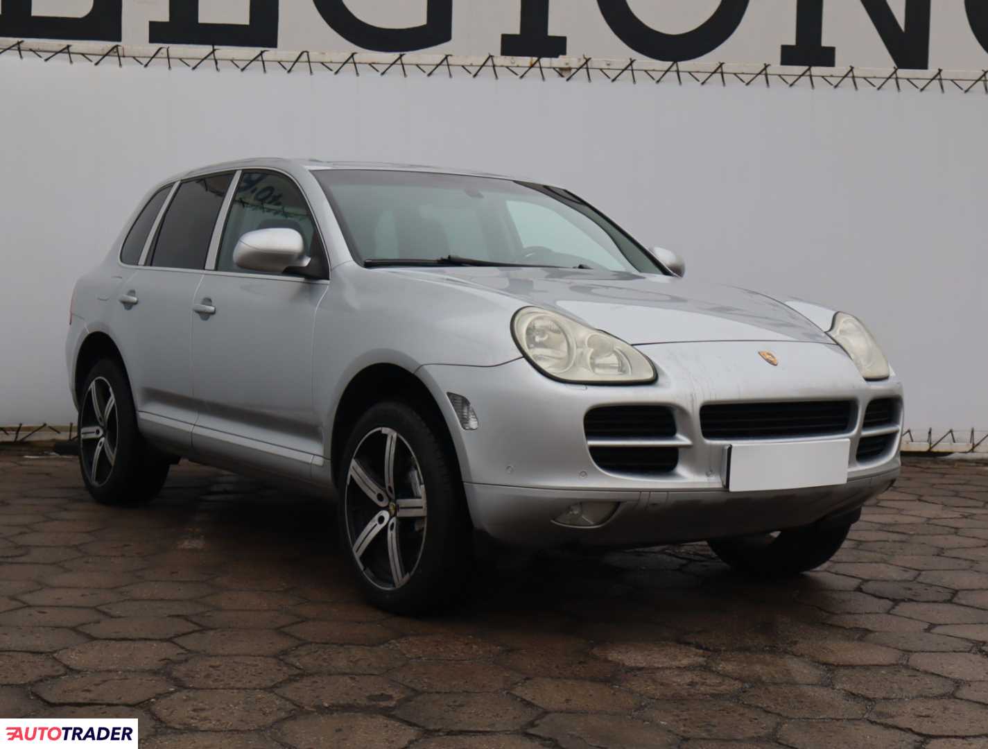 Porsche Cayenne 2004 4.5 335 KM