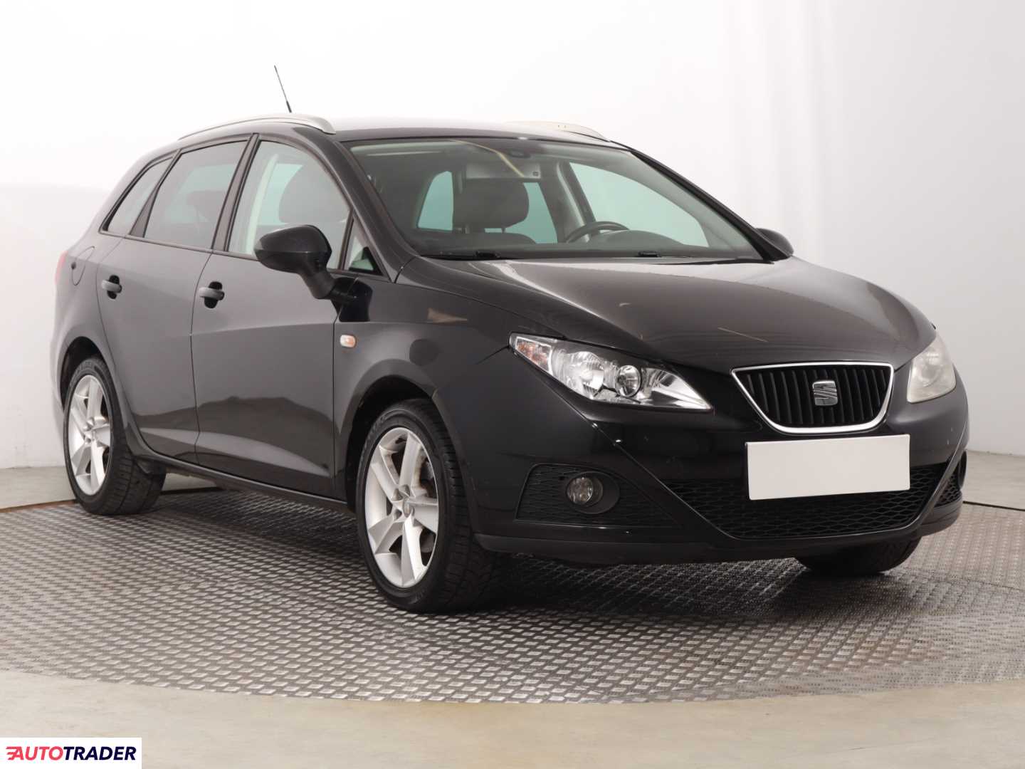 Seat Ibiza 2012 1.4 84 KM