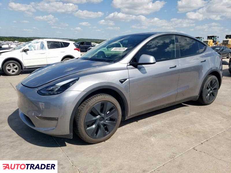 Tesla Model Y 2024 Tesla Model Y 2024