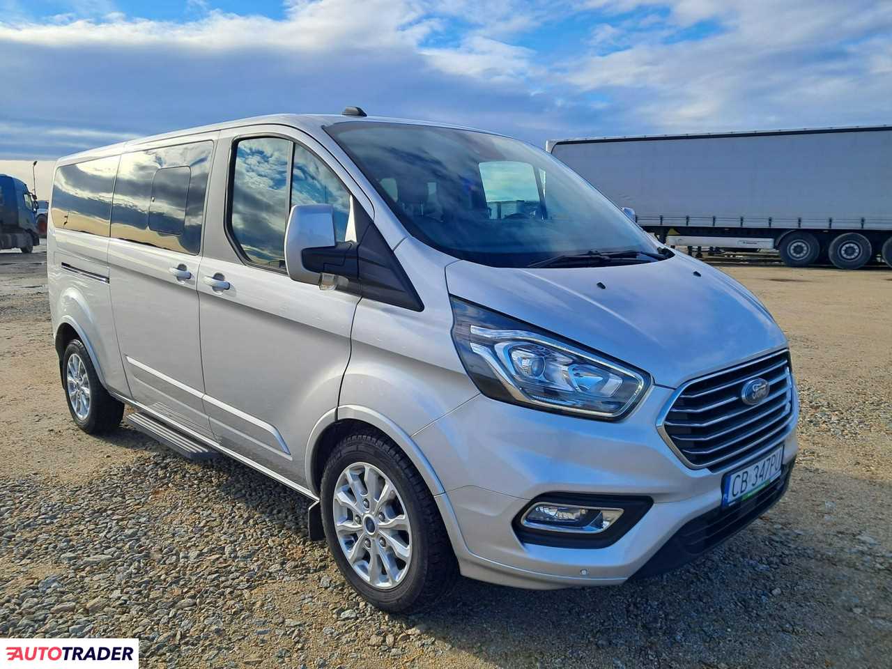 Ford Tourneo Custom 2.0 diesel 170 KM 2023r. (Komorniki)