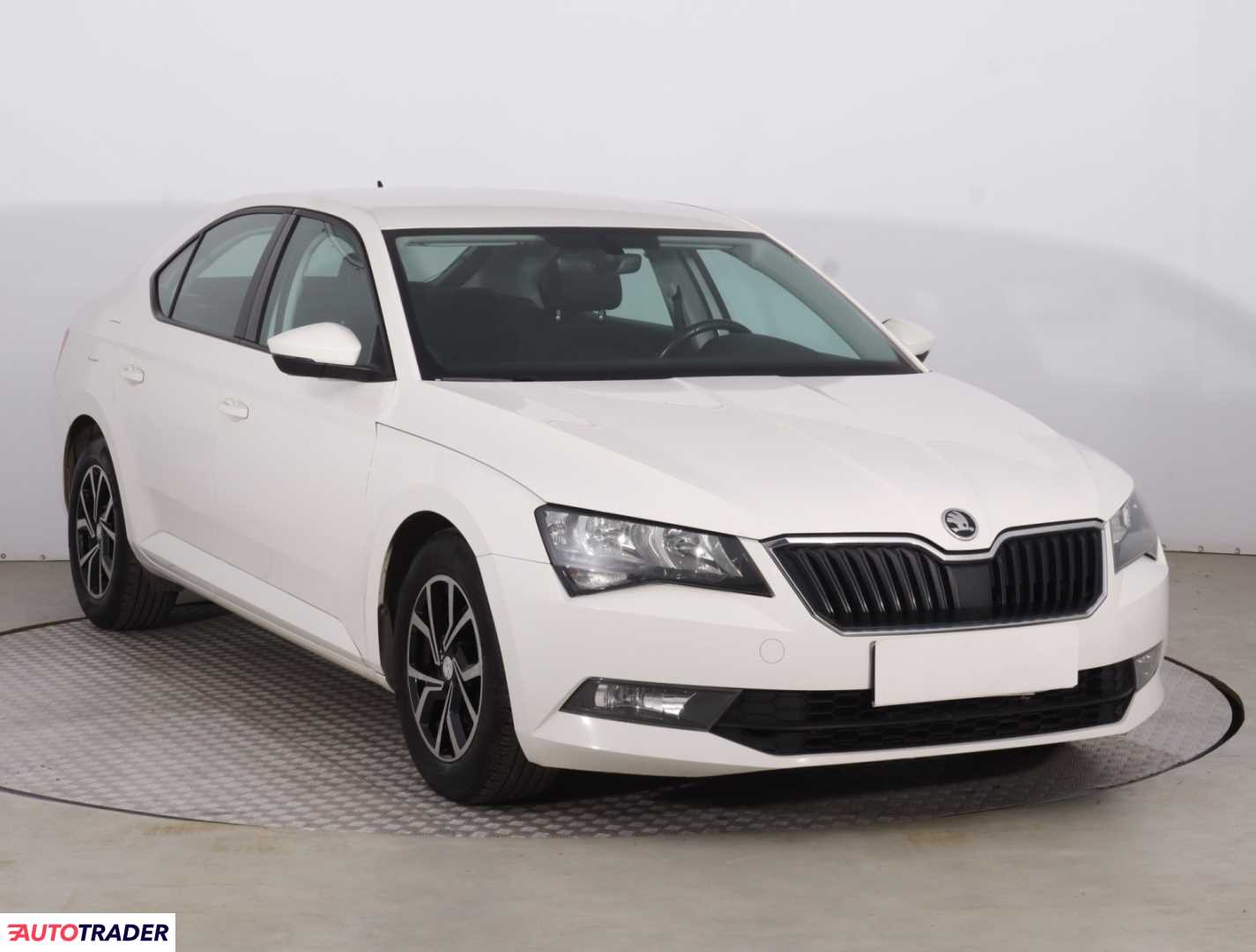 Skoda Superb 2019 1.5 147 KM