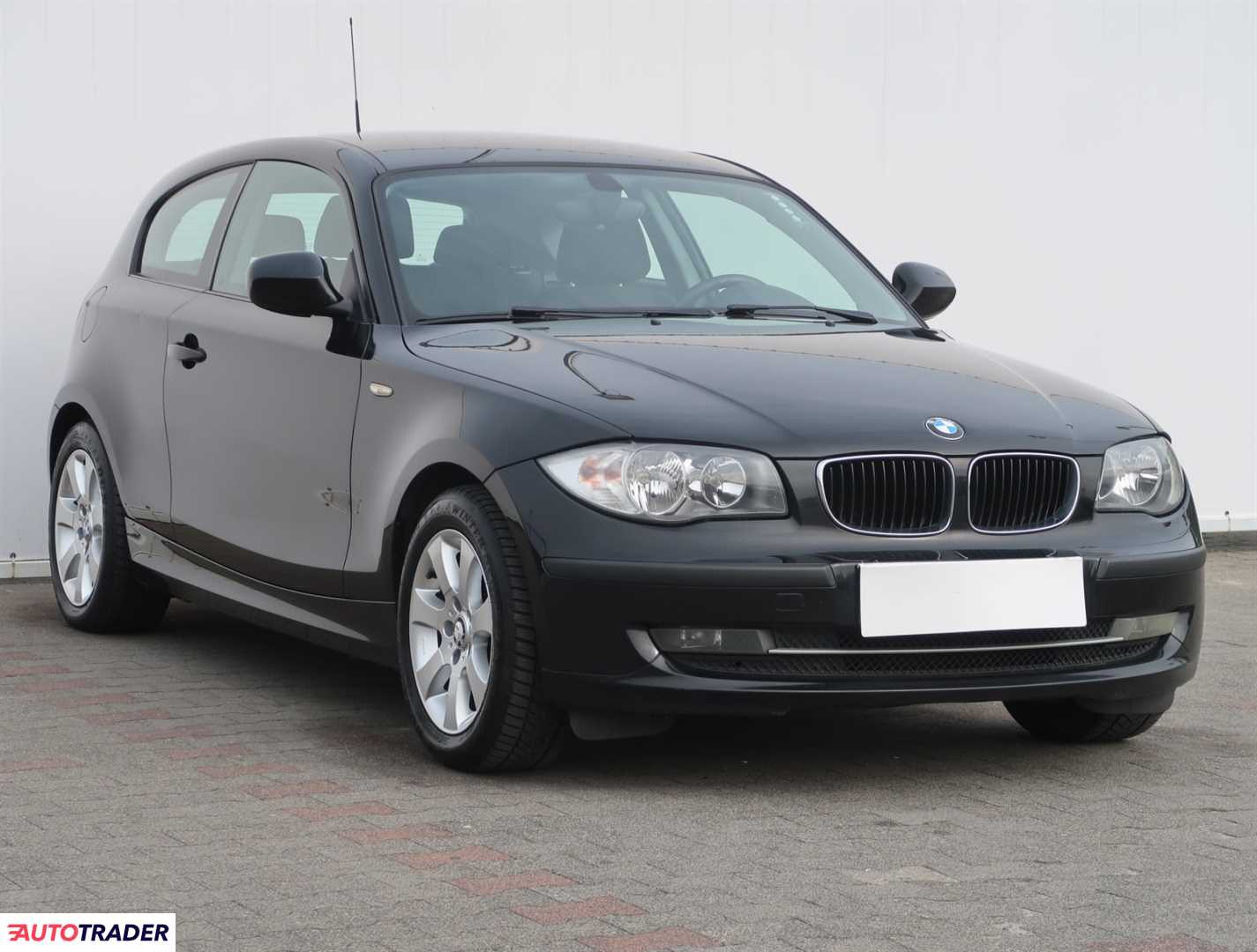 BMW 116 2010 2.0 120 KM