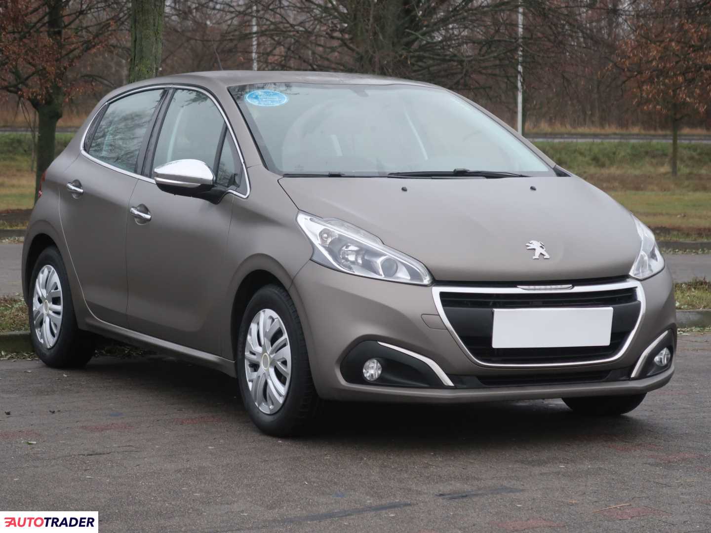 Peugeot 208 1.2 80 KM 2017r. (Piaseczno)