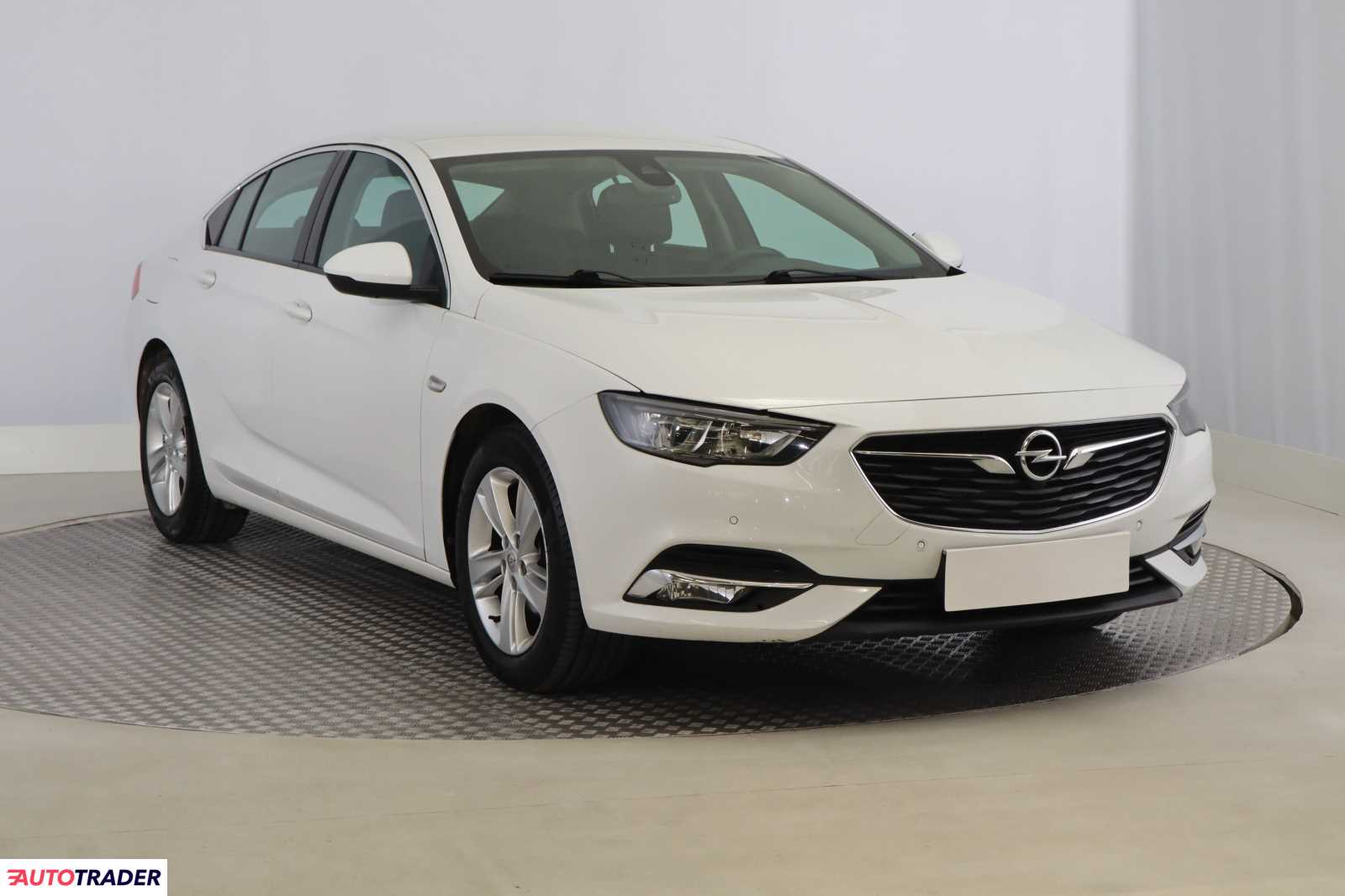 Opel Insignia 2020 1.6 134 KM