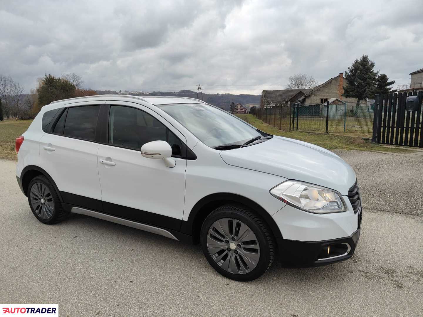 Suzuki SX4 S-Cross 2015 1.6 120 KM