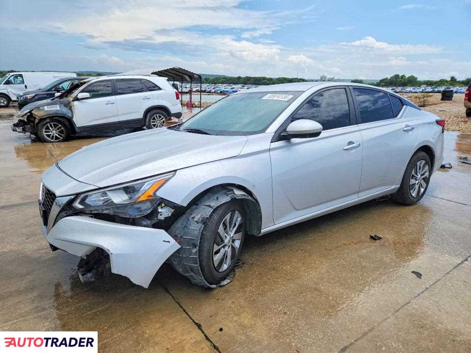 Nissan Altima 2020 2