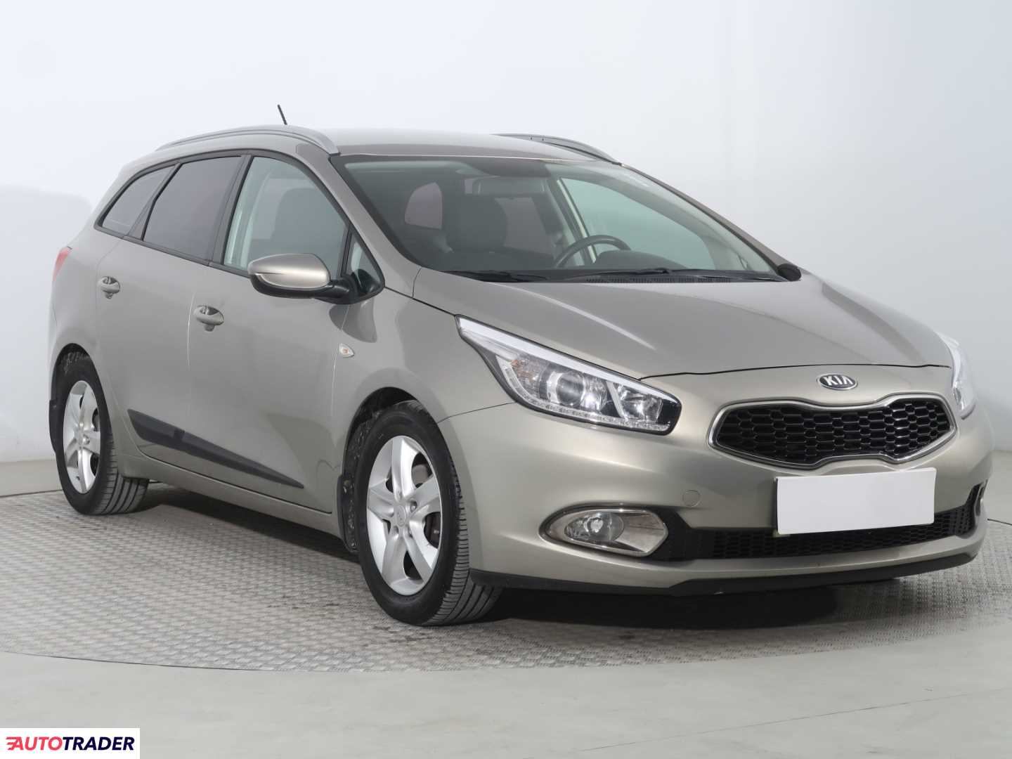 Kia Ceed 2015 1.6 108 KM Kia Ceed 2015 1.6 108 KM
