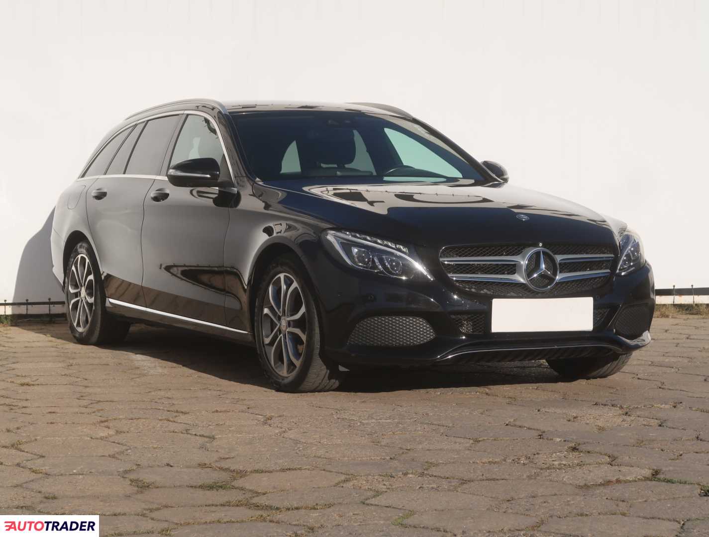 Mercedes C-klasa 2015 2.0 274 KM