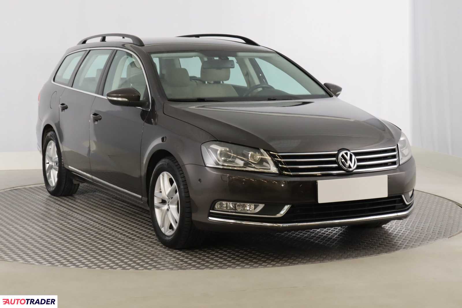 Volkswagen Passat 2012 2.0 138 KM