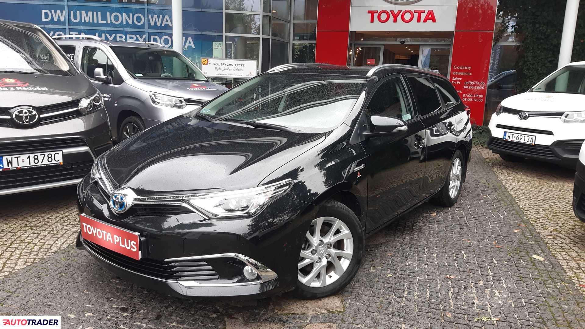 Toyota Auris 2017 1.8 136 KM Toyota Auris 2017 1.8 136 KM