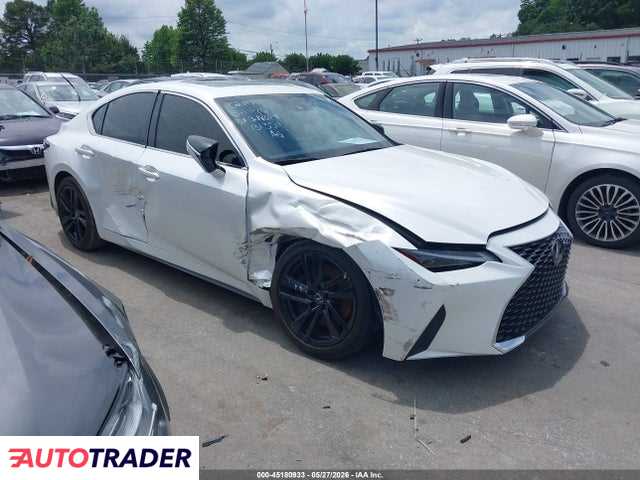 Lexus IS 2024 2