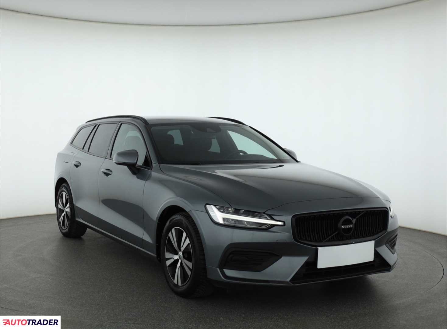 Volvo V60 2020 2.0 147 KM