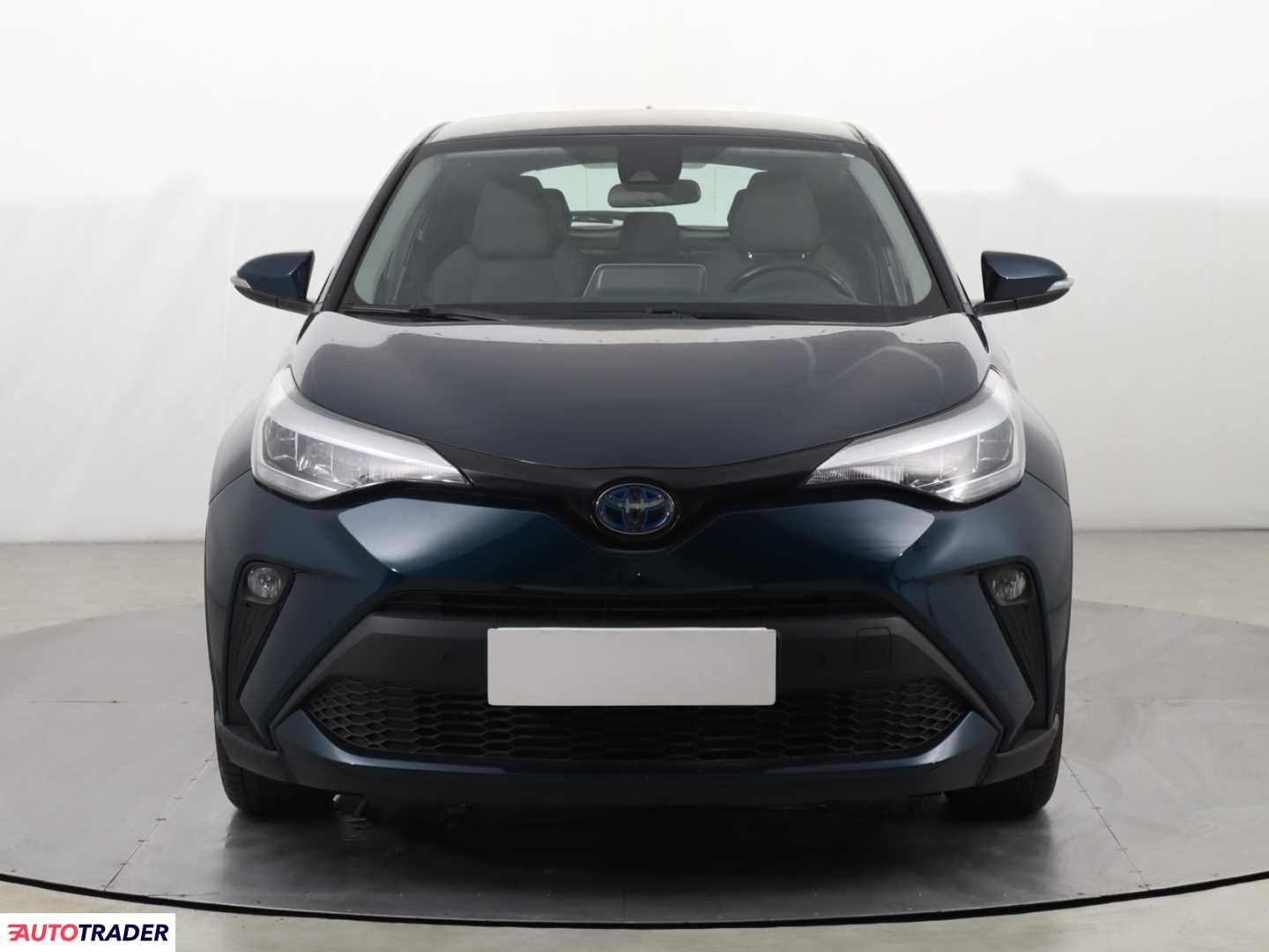 Toyota C-HR 2023 1.8 120 KM