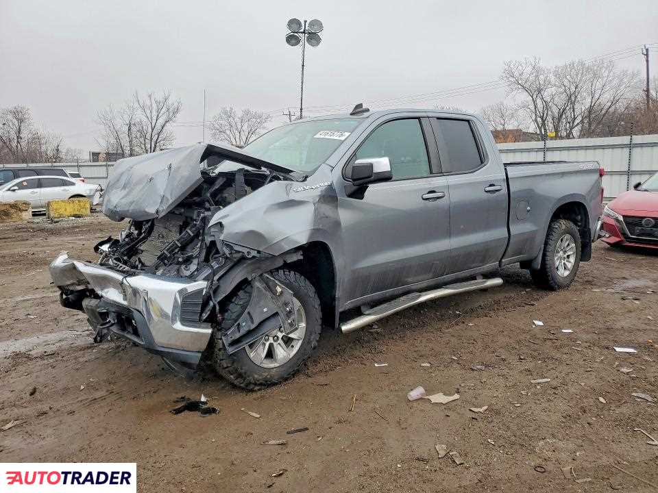 Chevrolet Silverado 2020 5