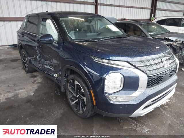 Mitsubishi Outlander 2024 2