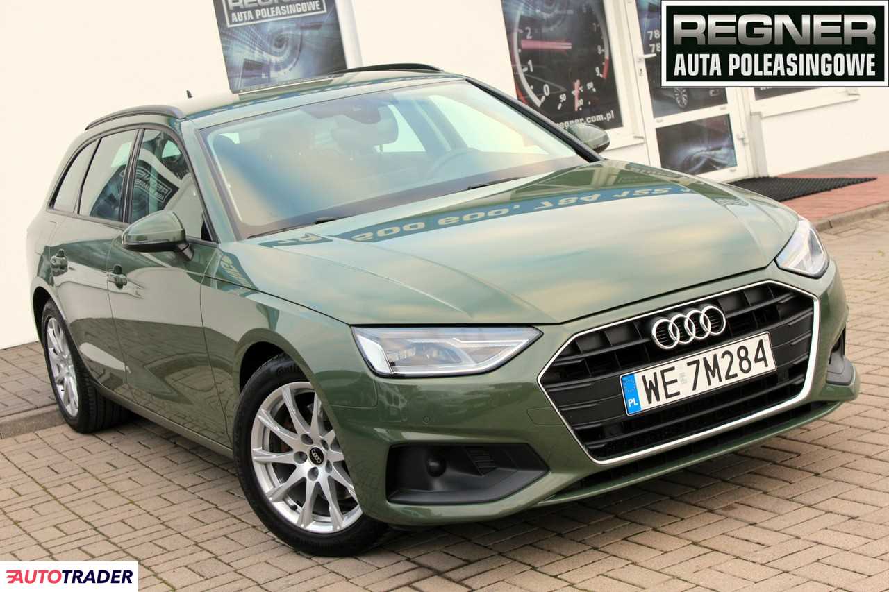 Audi A4 2022 2.0 163 KM