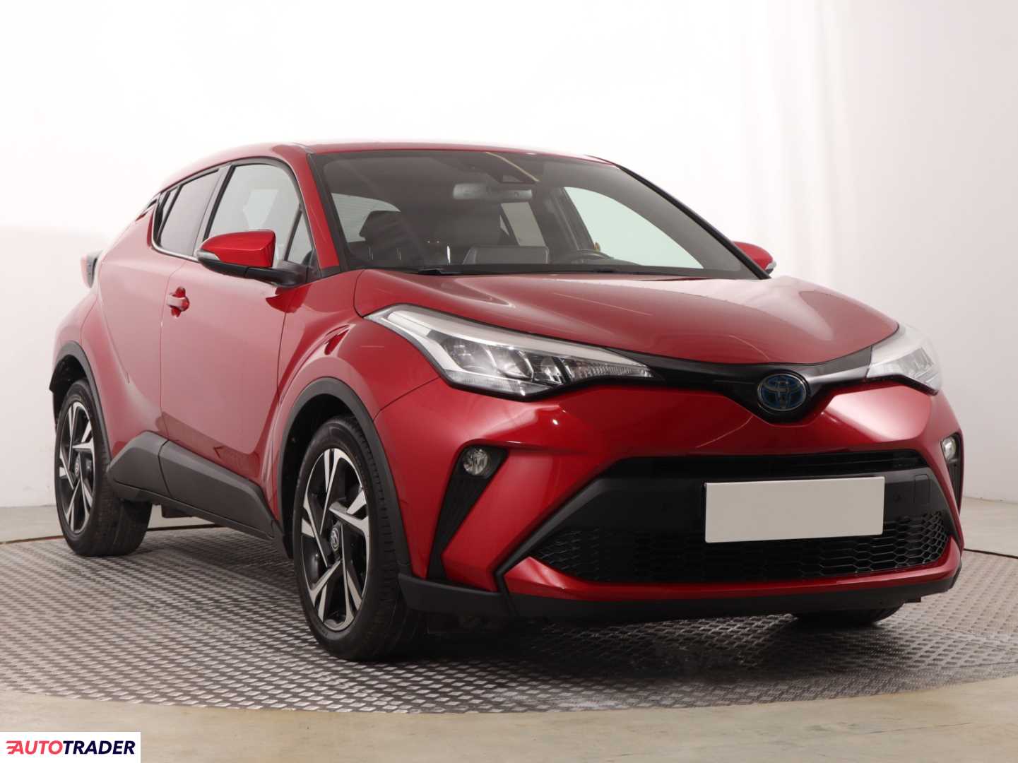 Toyota C-HR 2022 1.8 120 KM