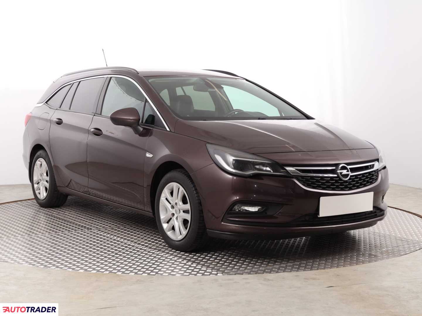 Opel Astra 2017 1.4 99 KM