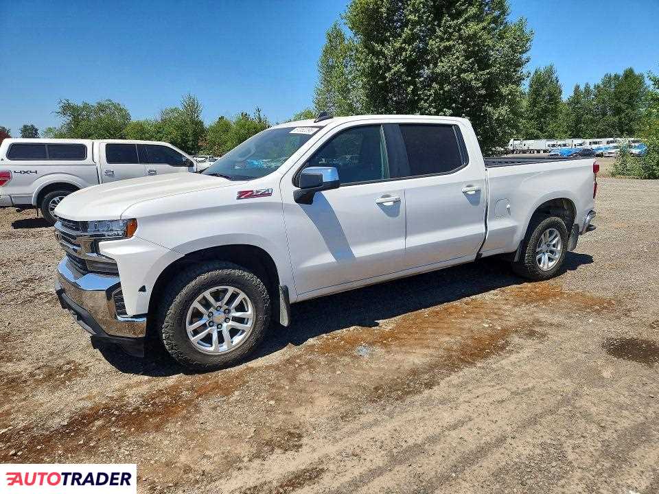 Chevrolet Silverado 2020 5