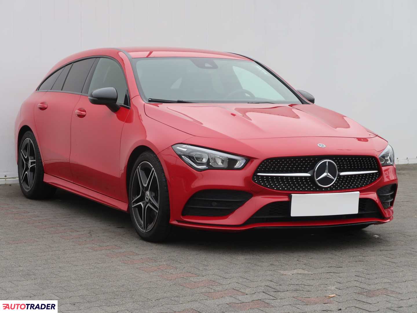 Mercedes Pozostałe 2019 1.3 160 KM