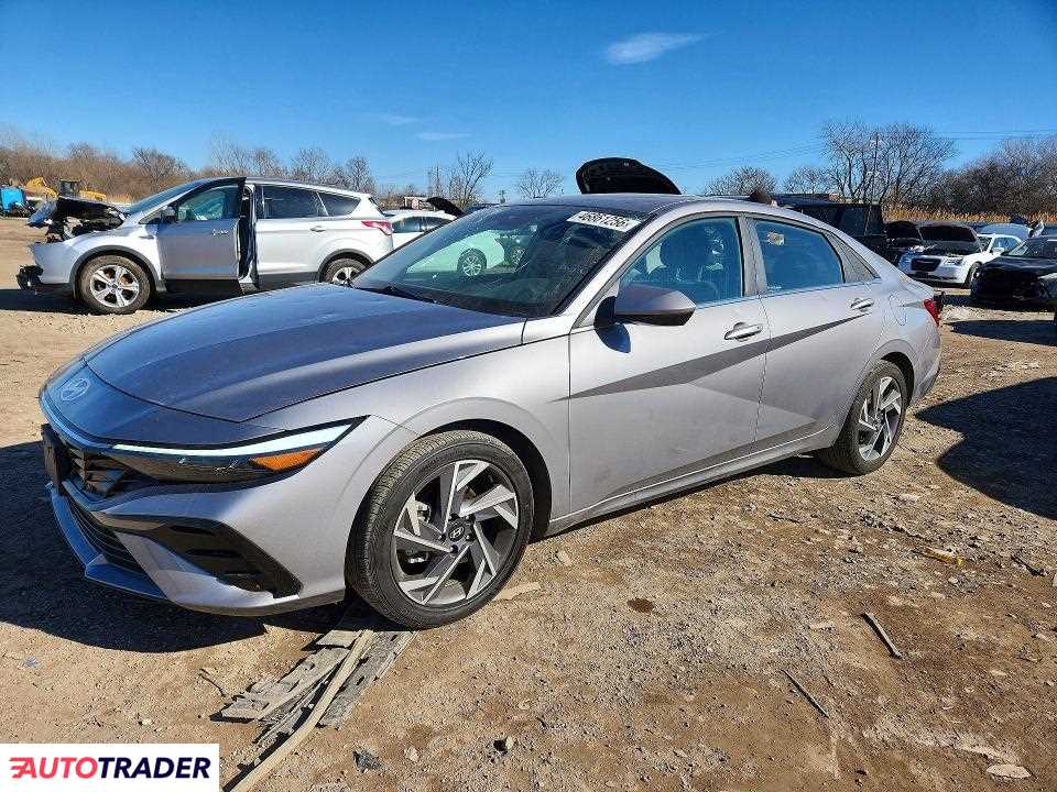 Hyundai Elantra 2025 2