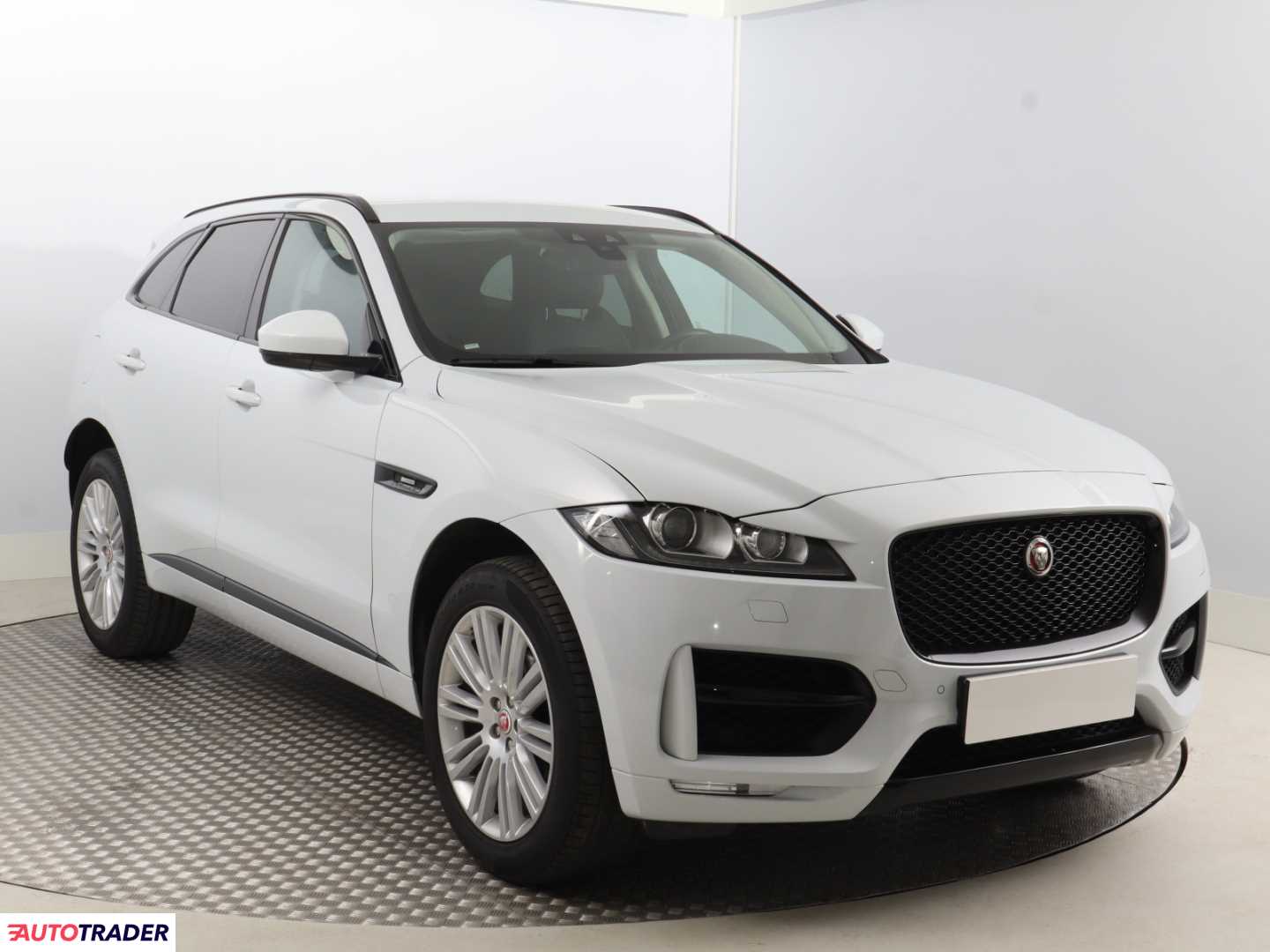 Jaguar F-PACE 2019 2.0 246 KM