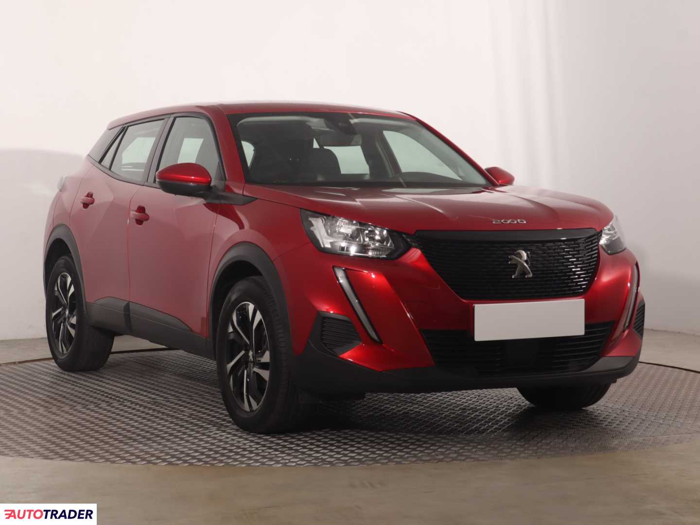 Peugeot 2008 2021 1.2 99 KM