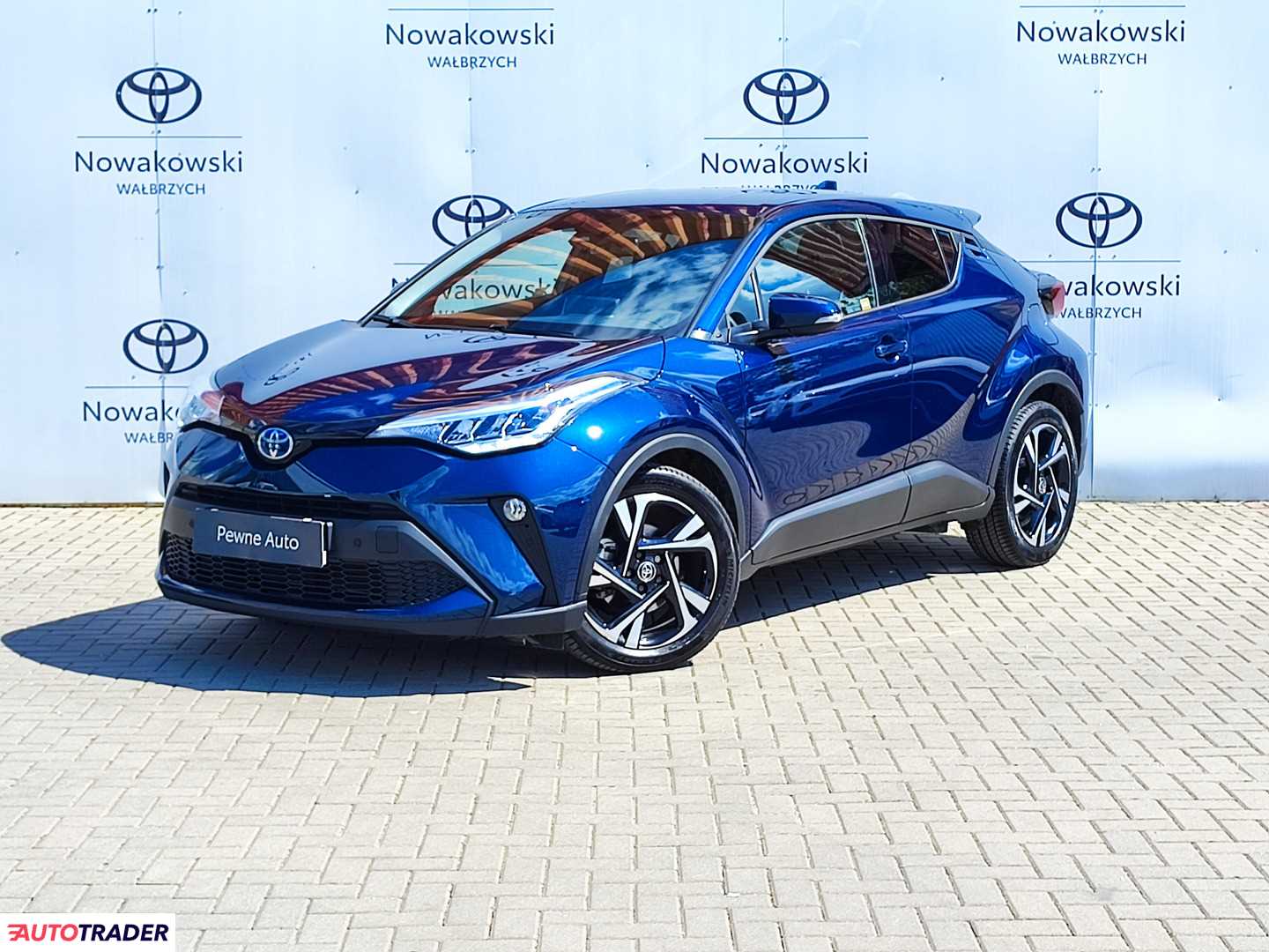 Toyota C-HR 2023 1.8 122 KM