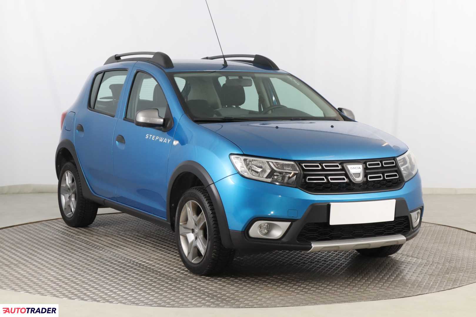 Dacia Sandero 0.9 88 KM 2017r. (Piaseczno)