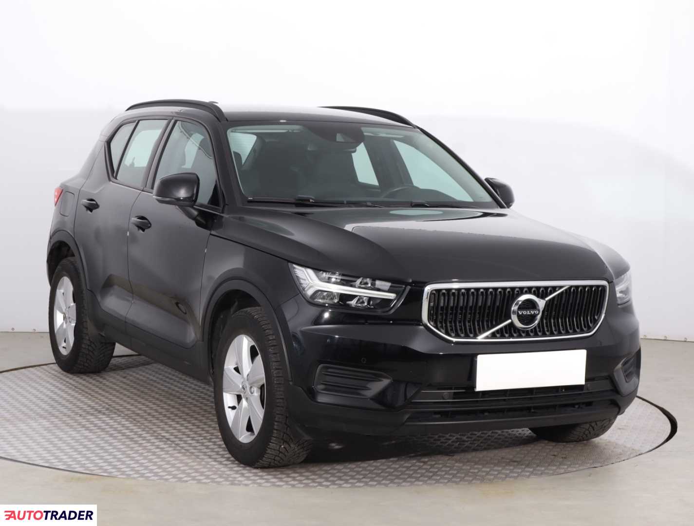 Volvo XC40 2019 1.5 154 KM