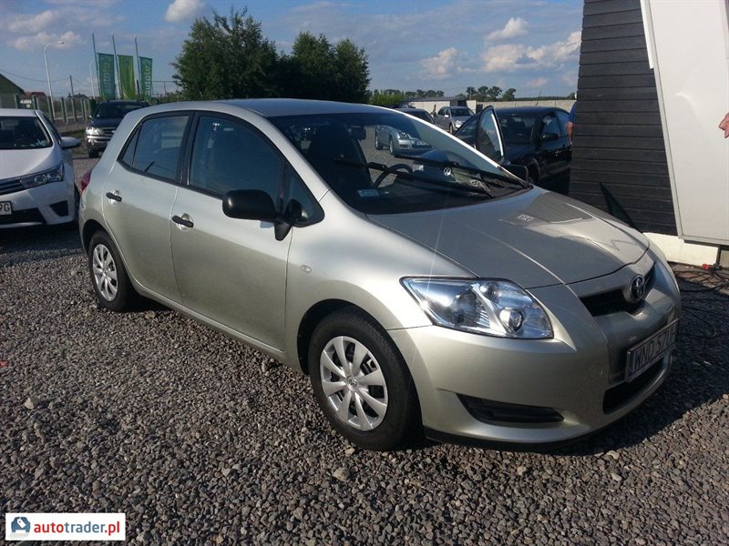 Toyota Auris 2008 1.4 90 KM Toyota Auris 2008 1.4 90 KM