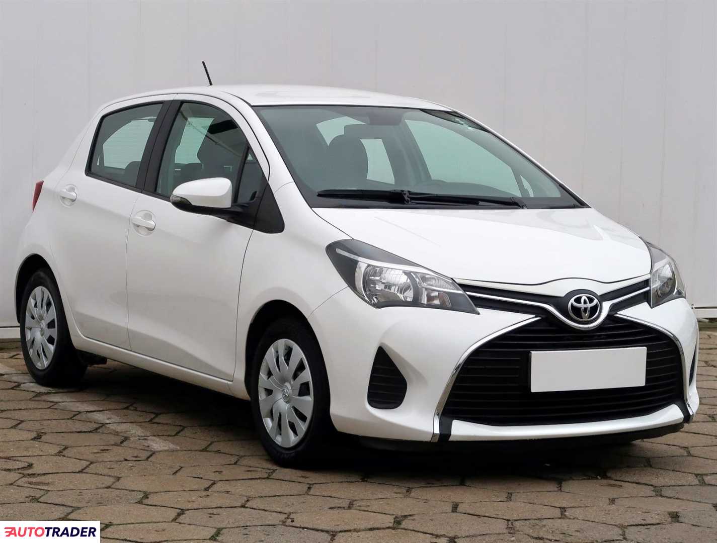 Toyota Yaris 2016 1.0 68 KM