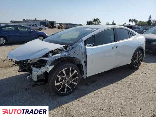 Toyota Prius 2024 2 Toyota Prius 2024 2