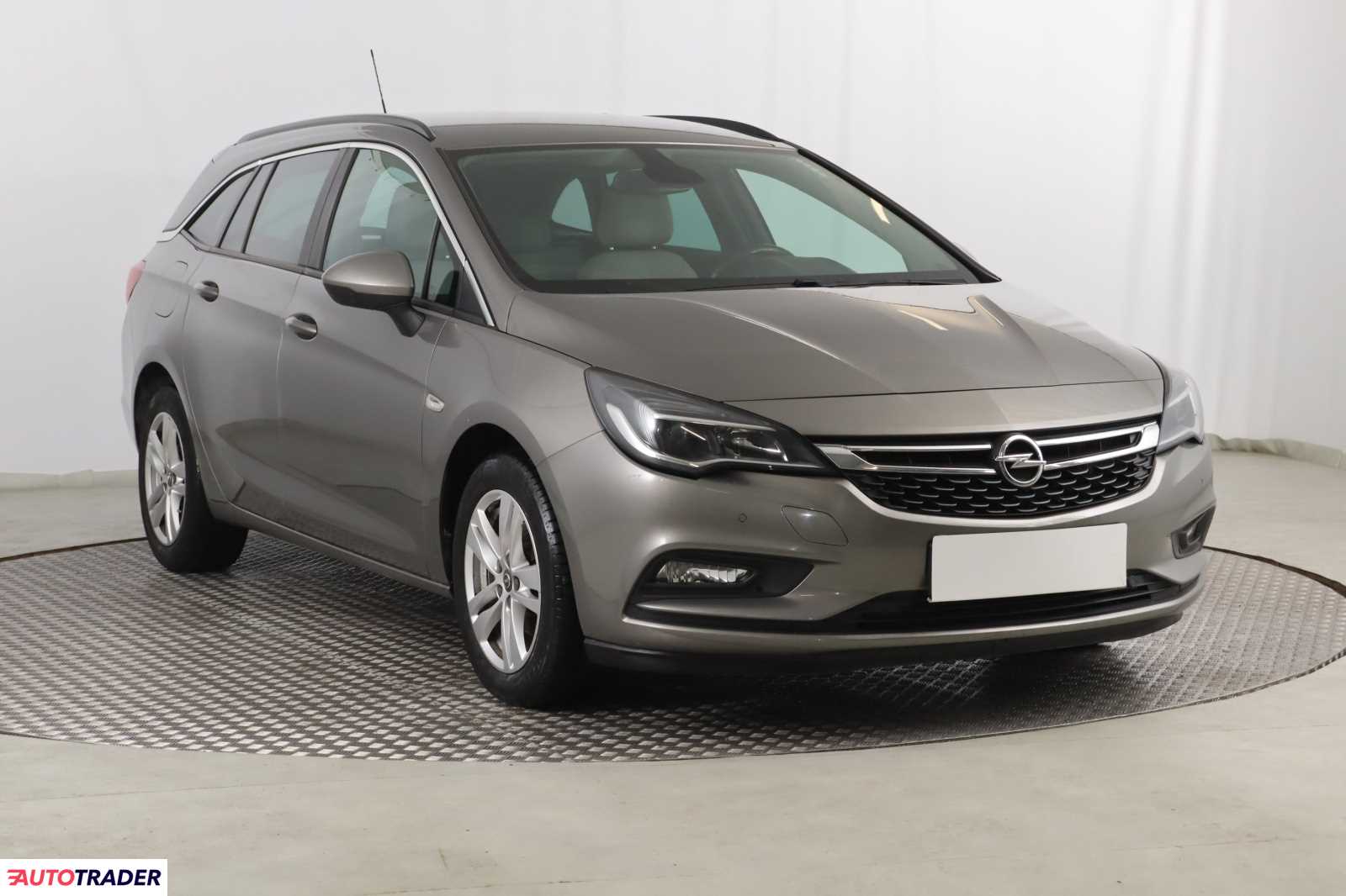 Opel Astra 2016 1.4 147 KM