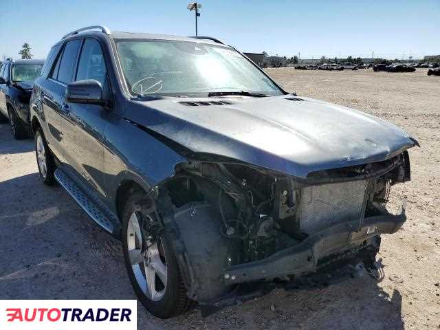 Mercedes GL 2018 3 Mercedes GL 2018 3