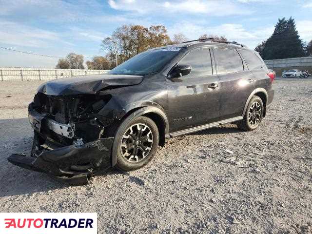 Nissan Pathfinder 2020 3