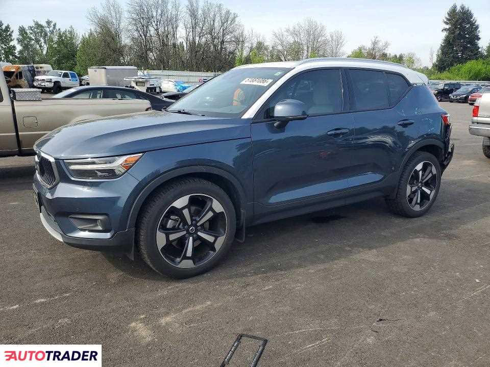 Volvo XC40 2021 2