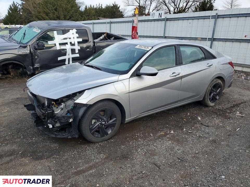 Hyundai Elantra 2023 2